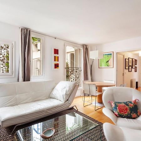 Guestready - Spacious Apartment In The Heart Of The Marais Париж Экстерьер фото